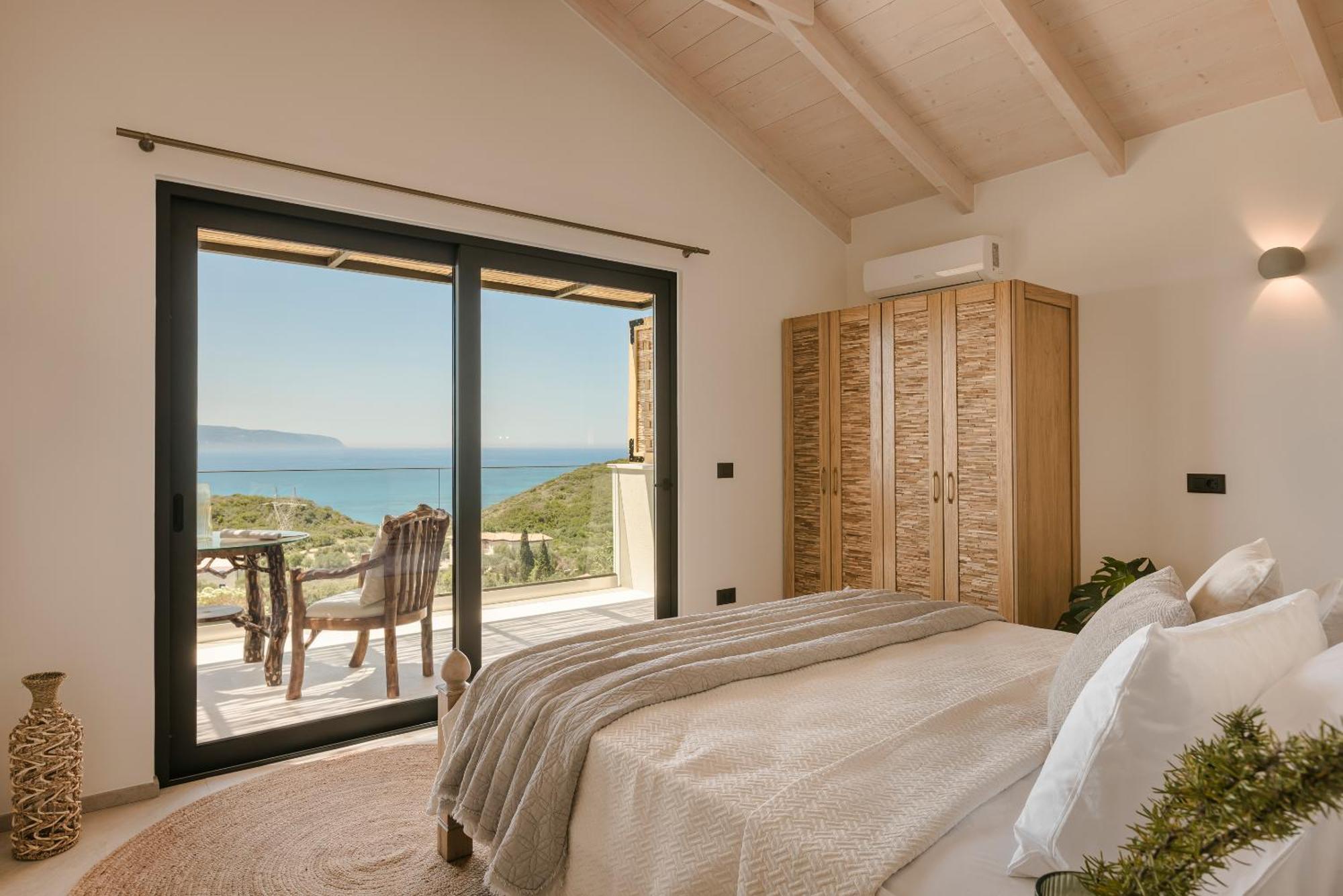Hilaritas Luxury Suites Sea View, Private Pool & Jacuzzi Paradise Ratzaklíon Екстериор снимка