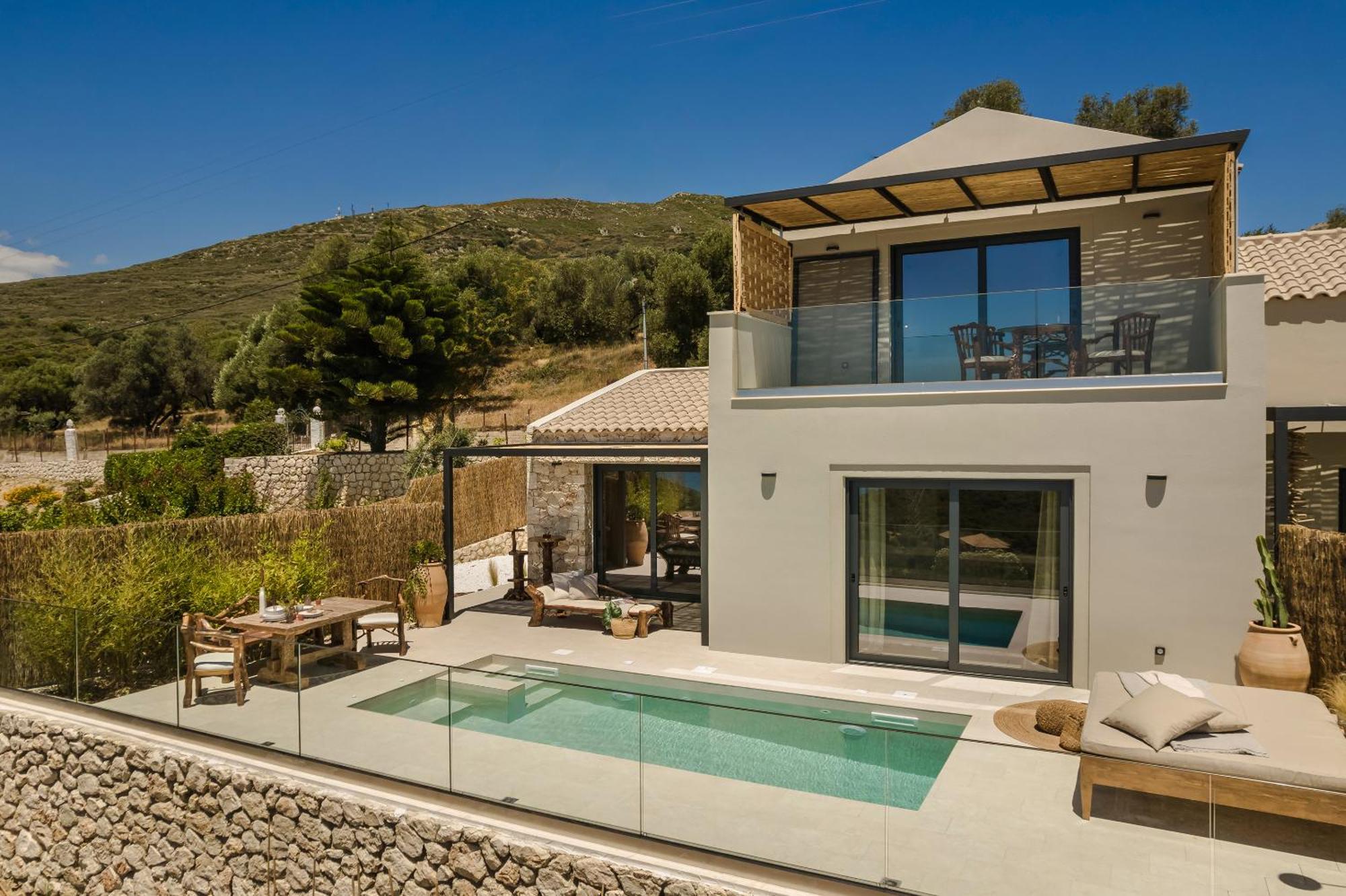 Hilaritas Luxury Suites Sea View, Private Pool & Jacuzzi Paradise Ratzaklíon Екстериор снимка