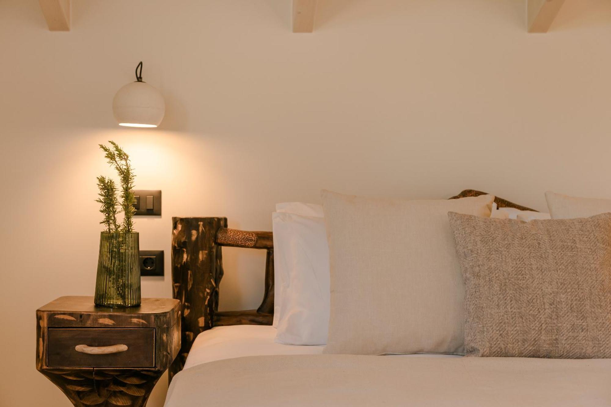 Hilaritas Luxury Suites Sea View, Private Pool & Jacuzzi Paradise Ratzaklíon Екстериор снимка