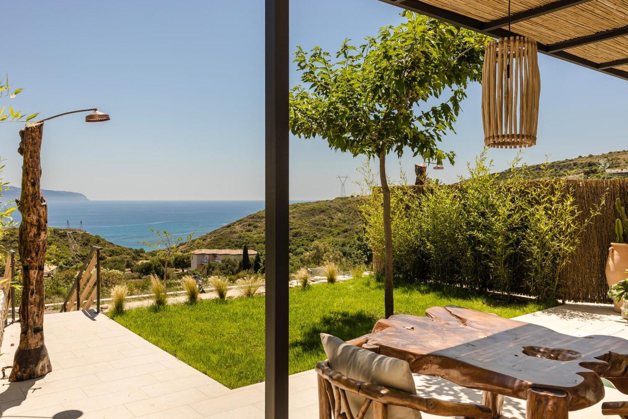 Hilaritas Luxury Suites Sea View, Private Pool & Jacuzzi Paradise Ratzaklíon Екстериор снимка